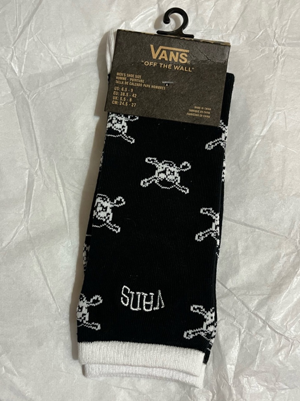 Vans Black Skull and Crossbones Crew Socks Mens 6.5-9